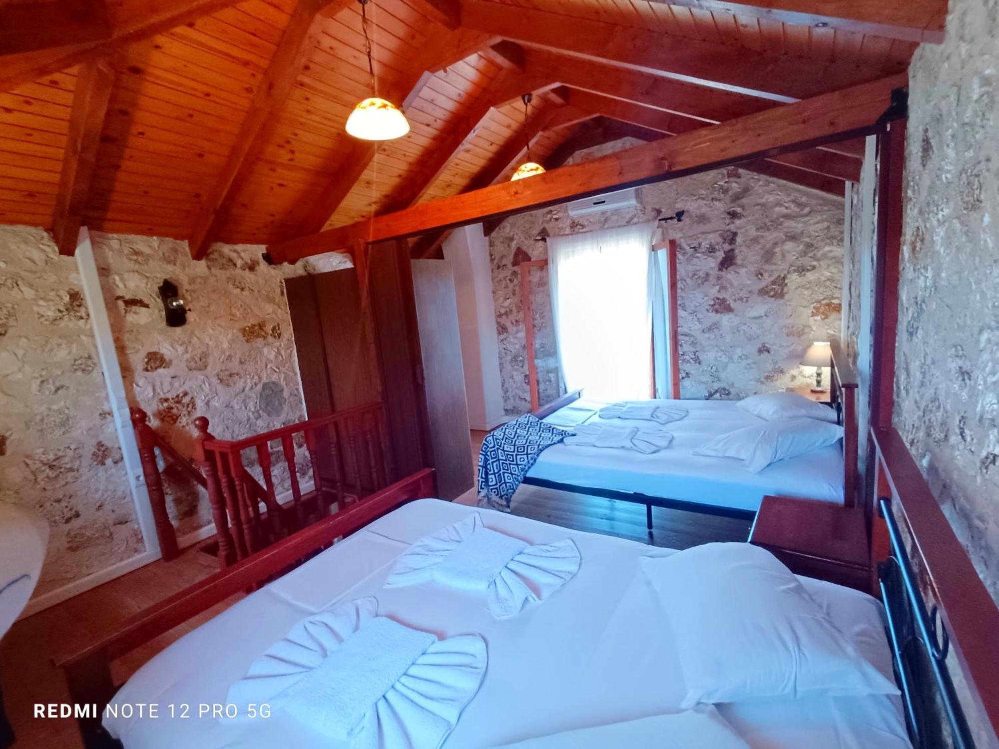 Spasmata Village Stone Maisonette Minia Quarto foto