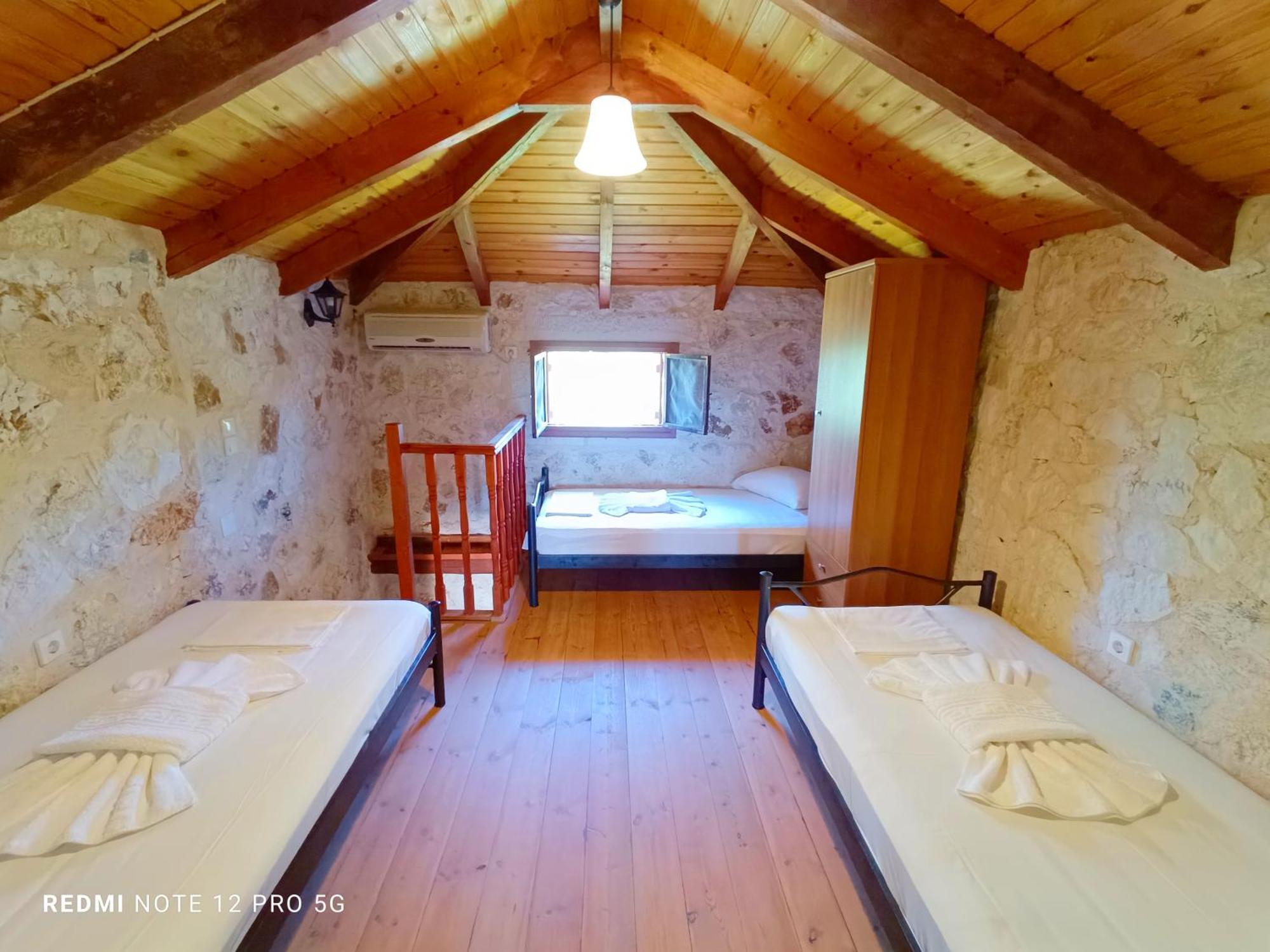 Spasmata Village Stone Maisonette Minia Quarto foto